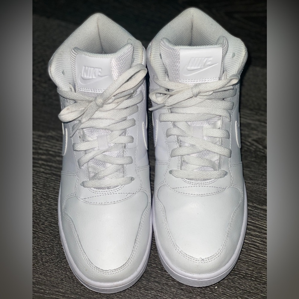 Nike Mens EBERNON MID White